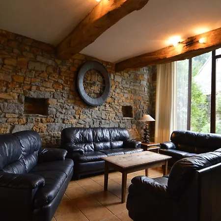 Luxury Haven In 펜션